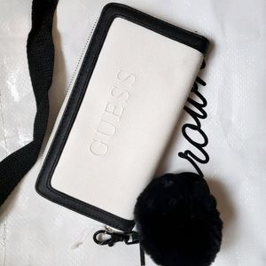 GUESS Wallet